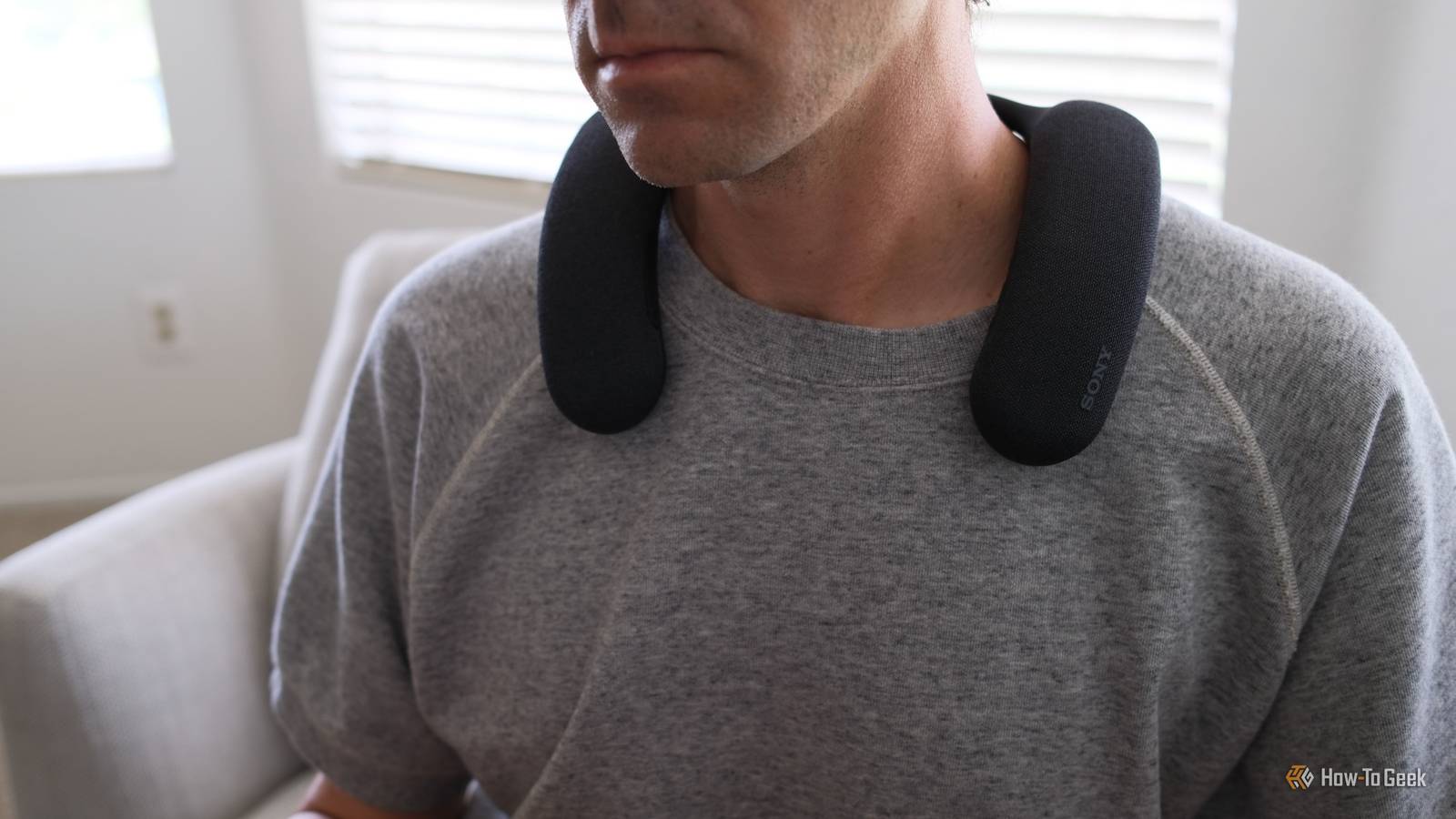 ヘッドホン sony bravia theatre u Sony BRAVIA Theatre U Wearable TV Speaker