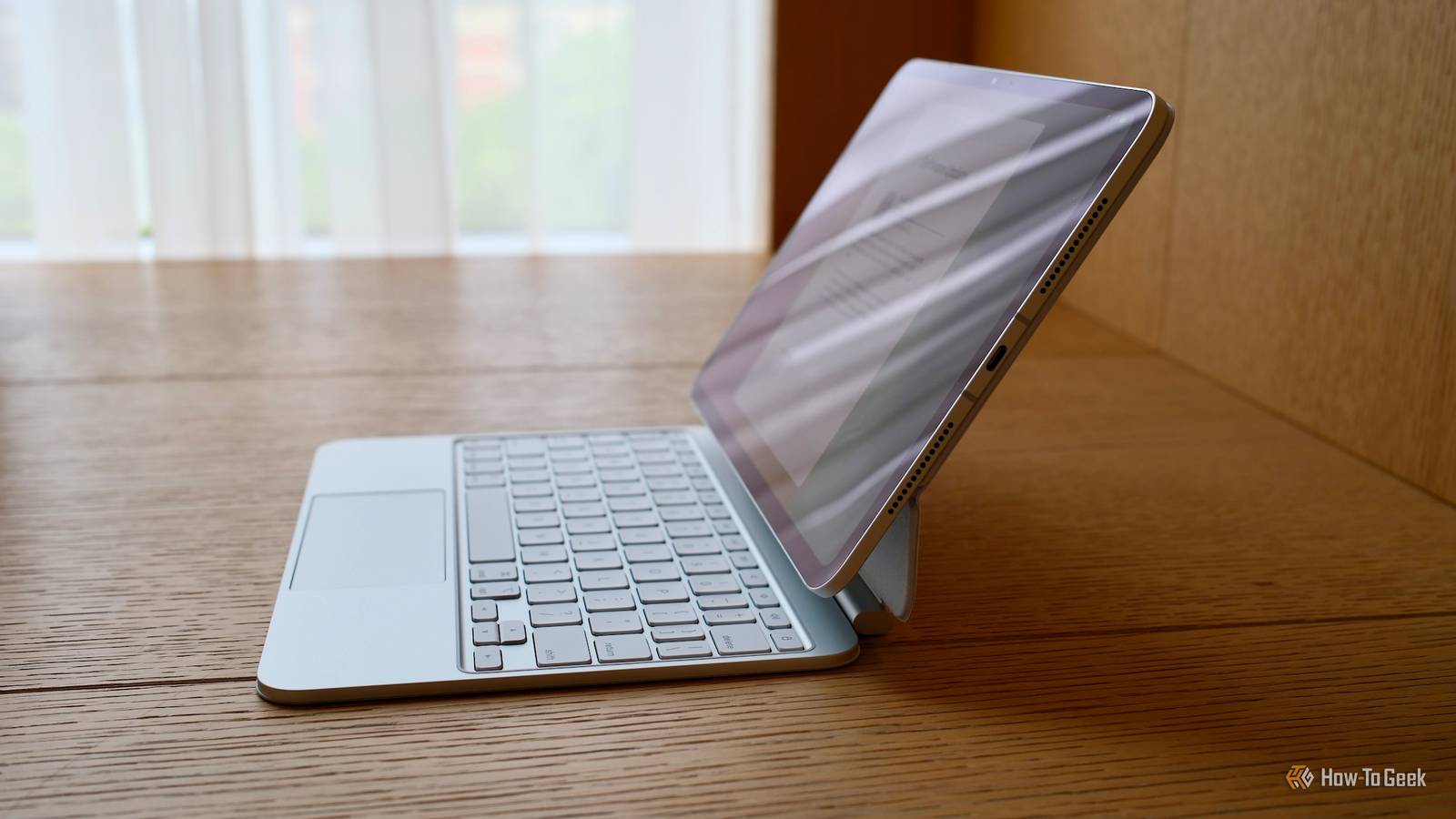 Apple's Magic Keyboard for the iPad Air is nearly $70 off on Amazon