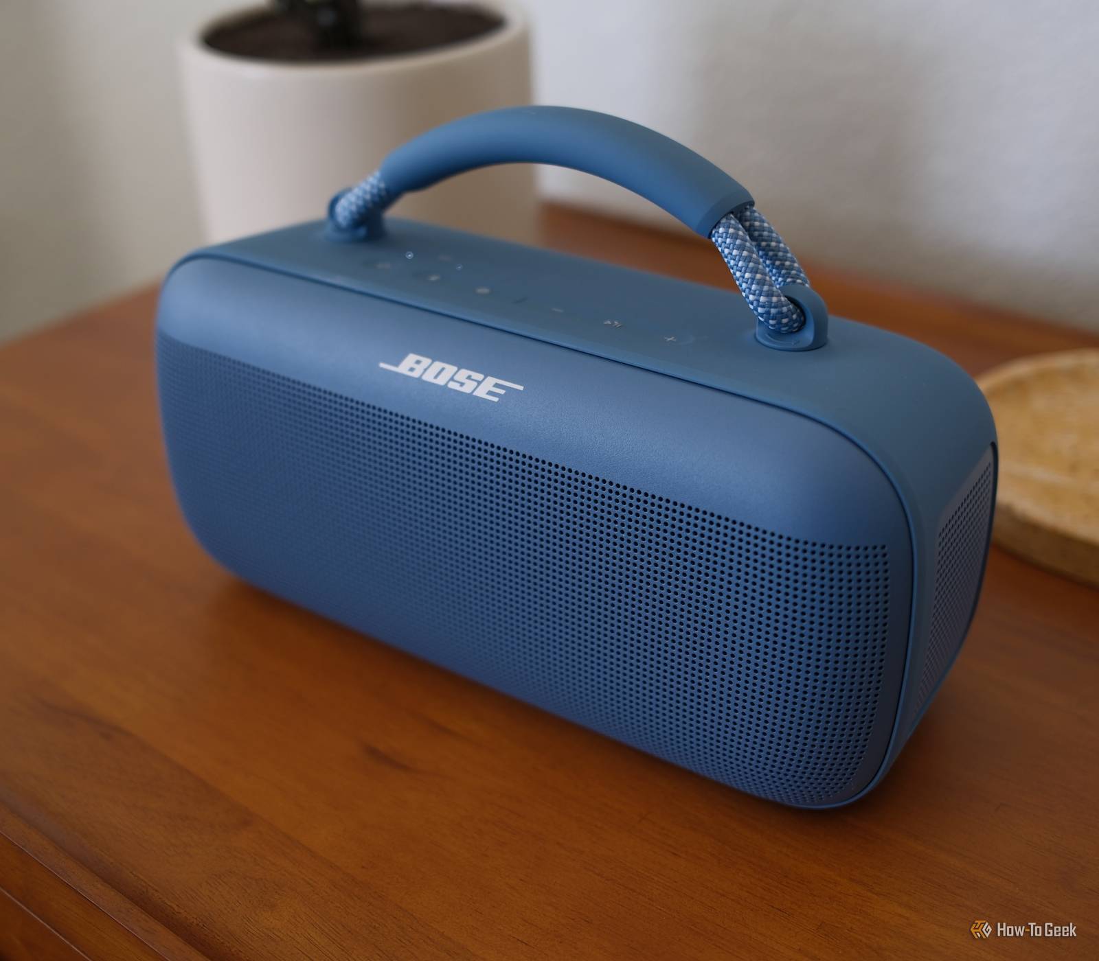 Bose SoundLink Max Review: This Bluetooth Speaker Is Nearly Perfect