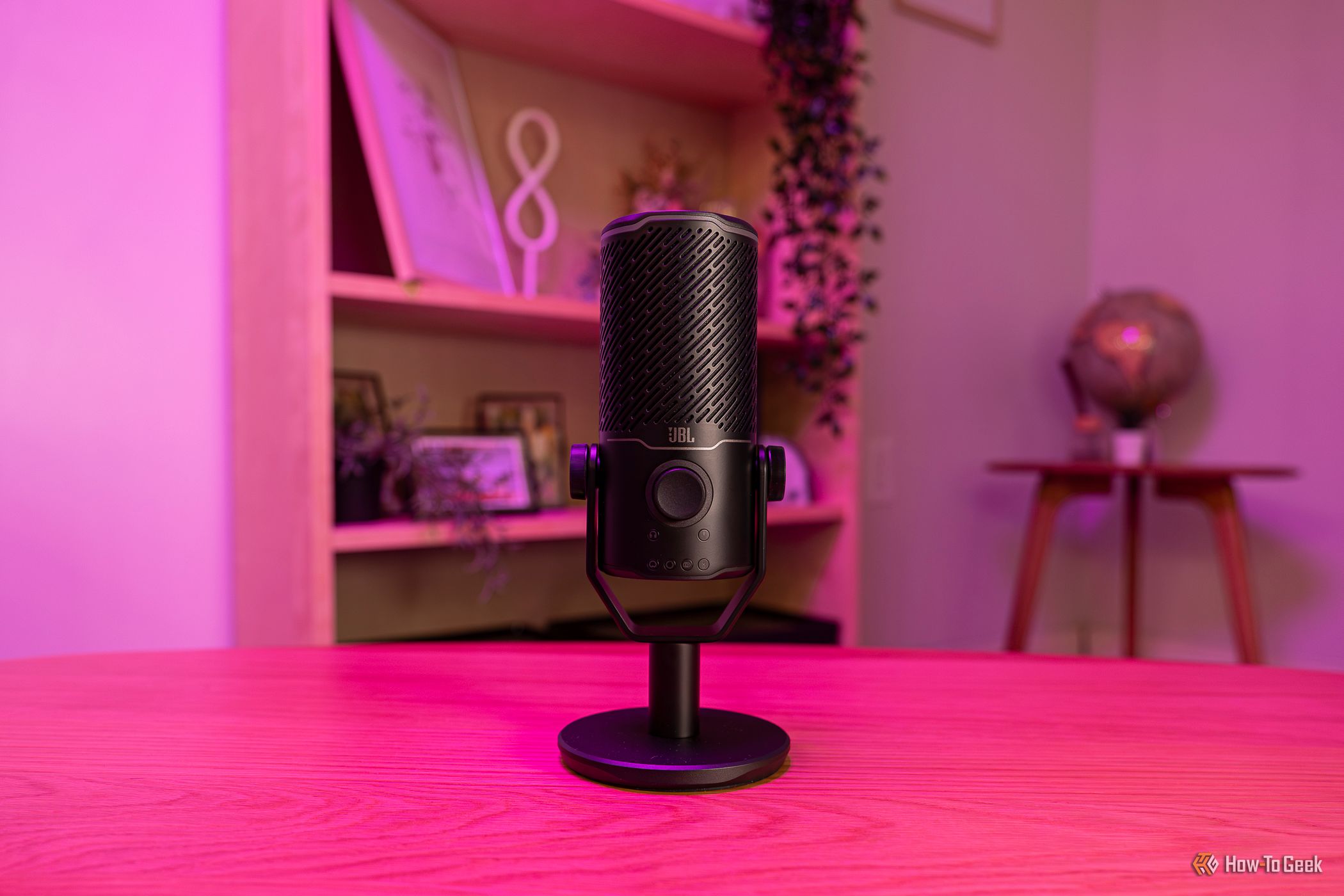 JBL Quantum Stream Studio Review: A USB Microphone for Your