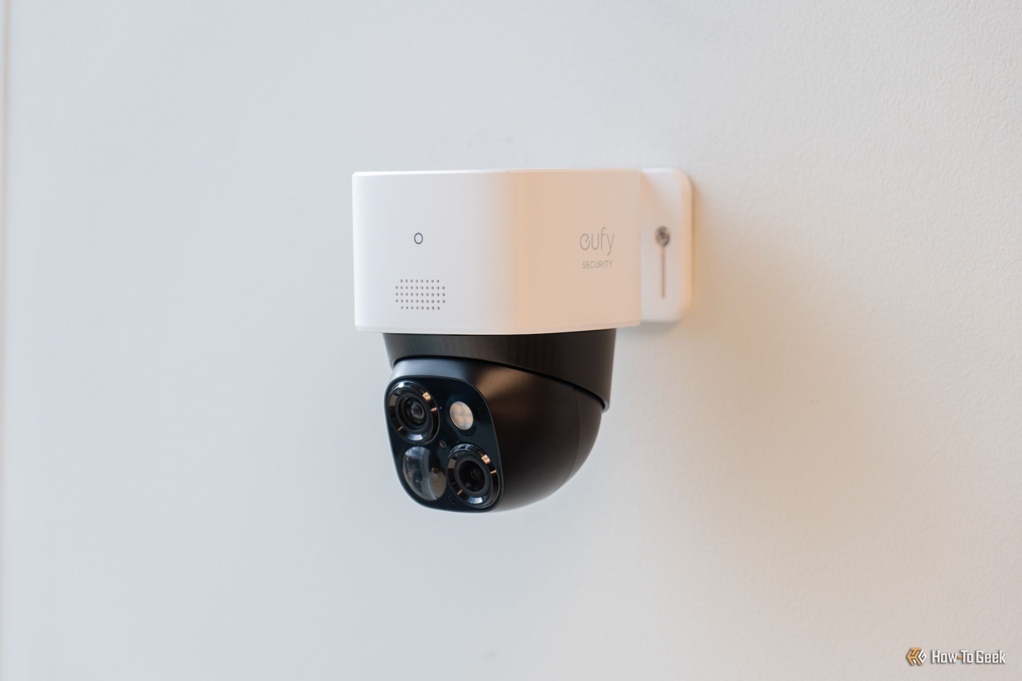 未使用　eufy Security SoloCam S340 Eufy SoloCam S340 Wireless Outdoor Security Camera Review