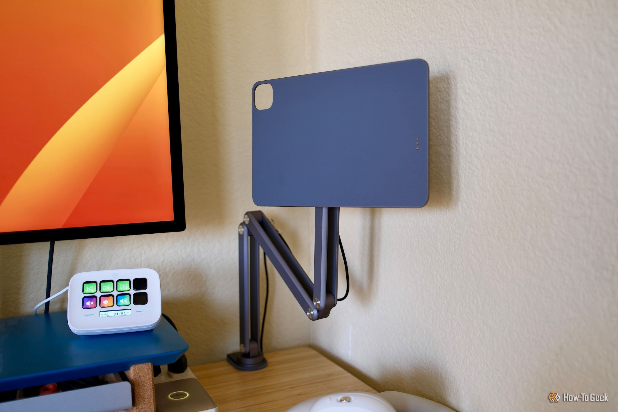 Kuxiu X36 Pro Max iPad Stand Review: The Best Free-Floating