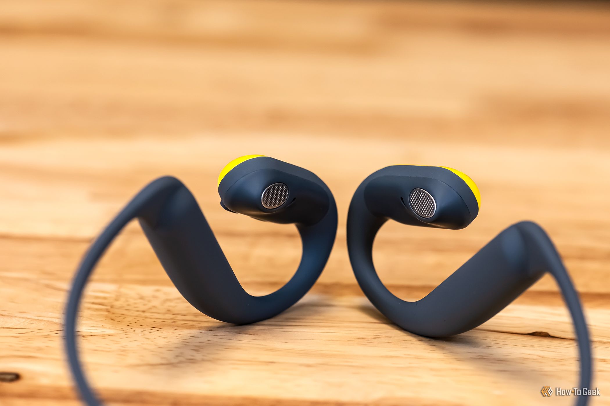 Oladance OWS Sports Review: These Open-Ear Headphones Don't Sound