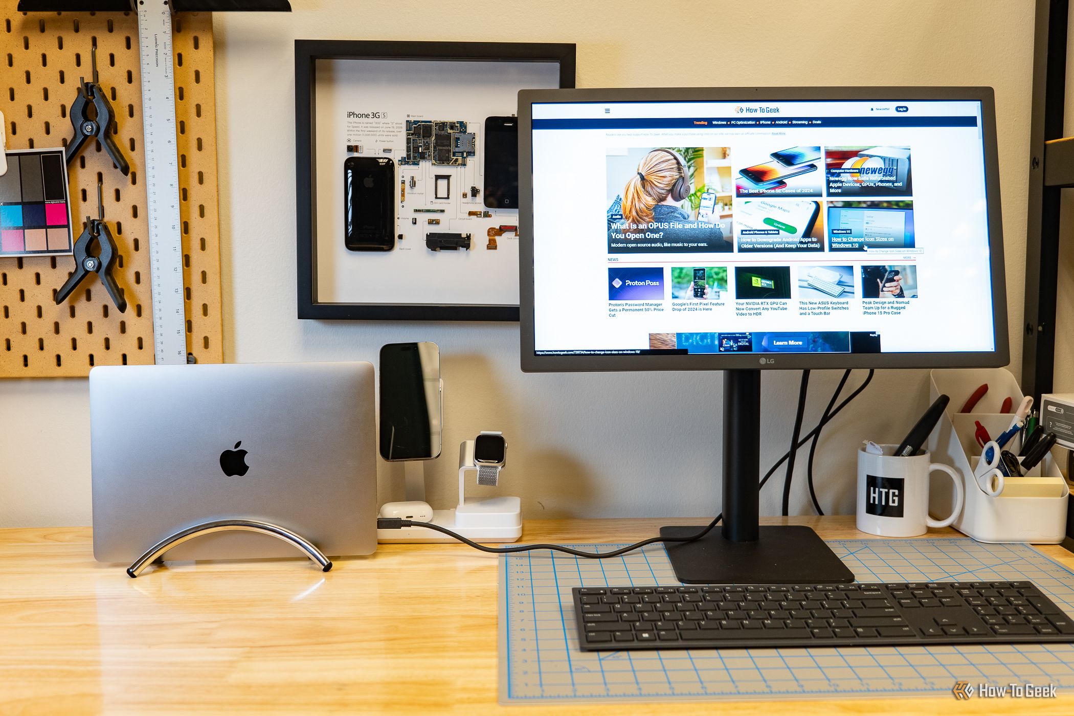 Twelve South BookArc Flex Review: The (Almost) Perfect MacBook Stand