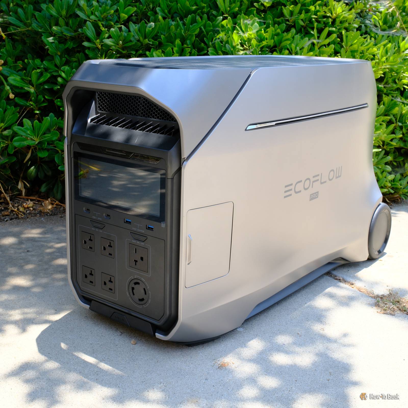 EcoFlow Delta Pro 3 Review: A Battery Made to Keep a House Going
