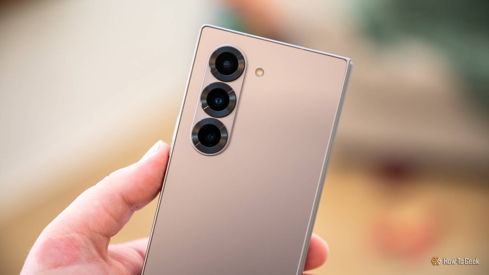 Samsung Phones Now Block Sideloading By Default