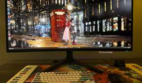 PC desktop on Alienware curved ultrawide monitor