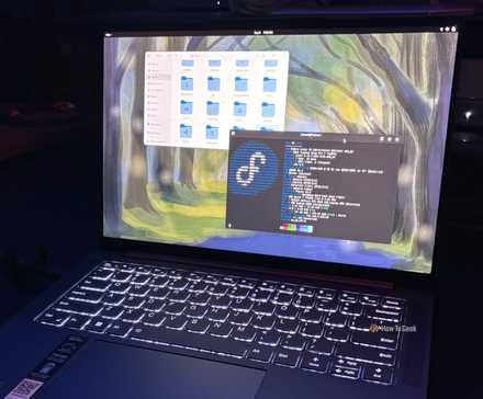 Fedora Workstation 40 running on a laptop