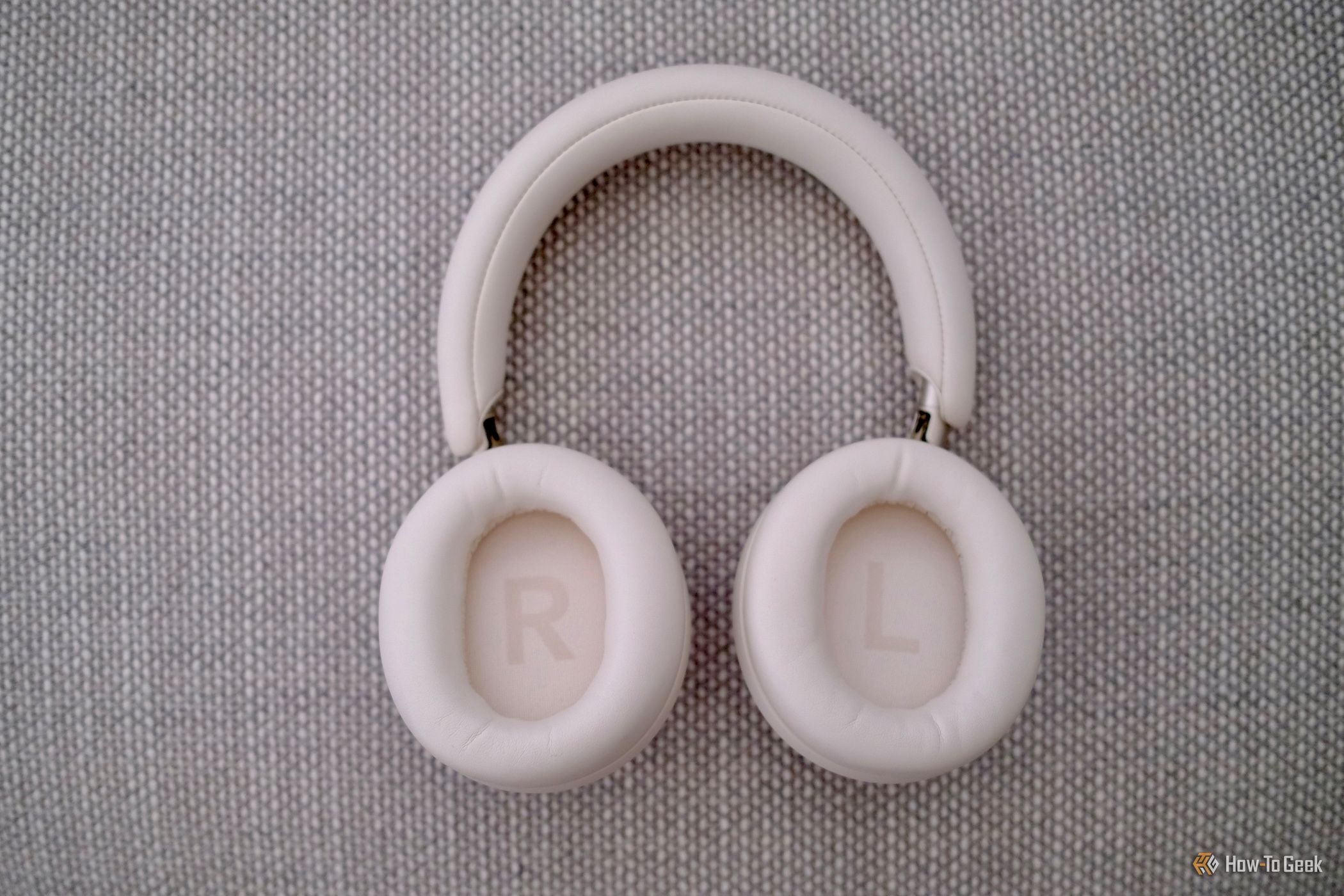 Soundcore Space One Pro Review: Headphones That Twist Instead of Fold