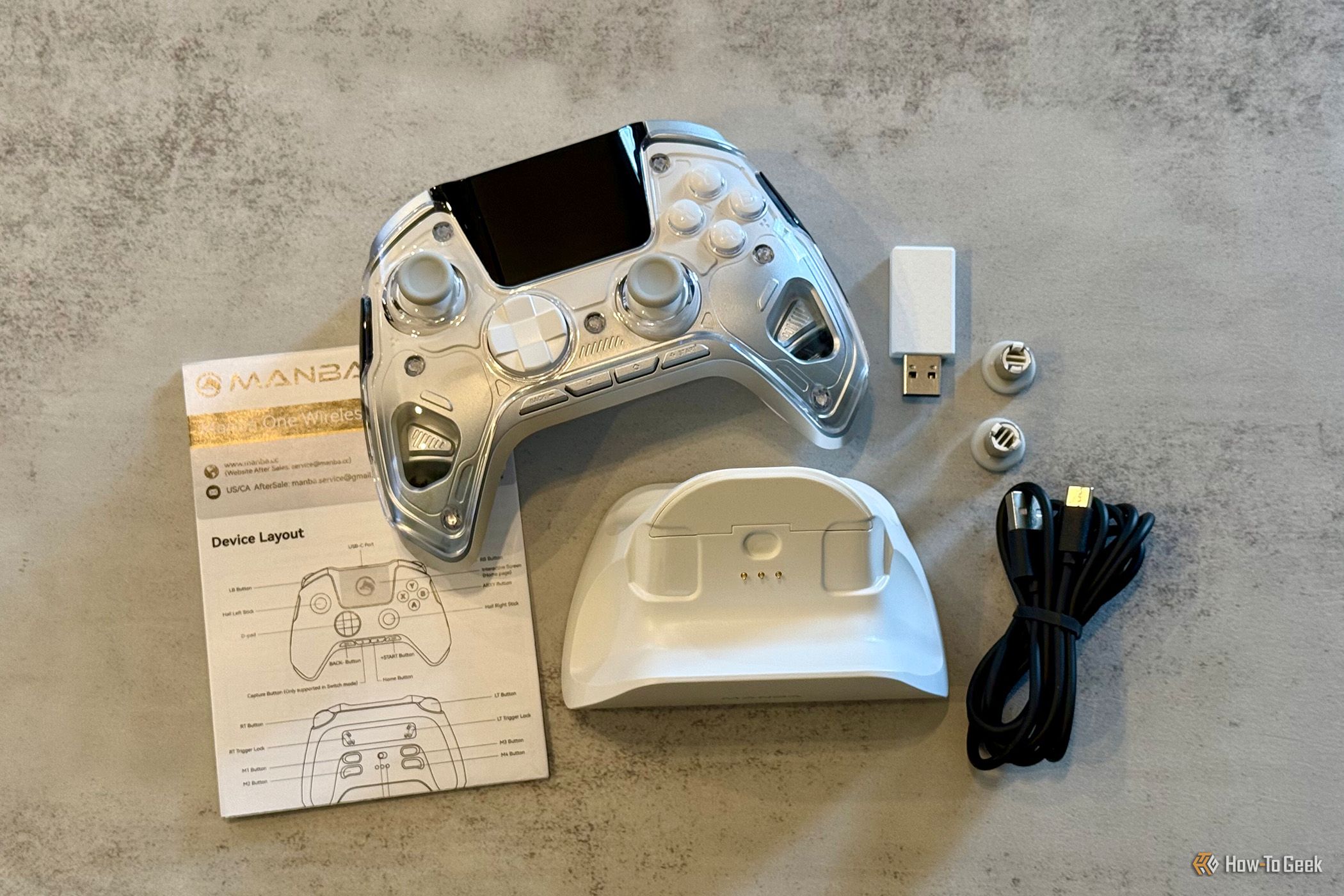 Manba One Review: Multi-Platform Controller with a Color Screen