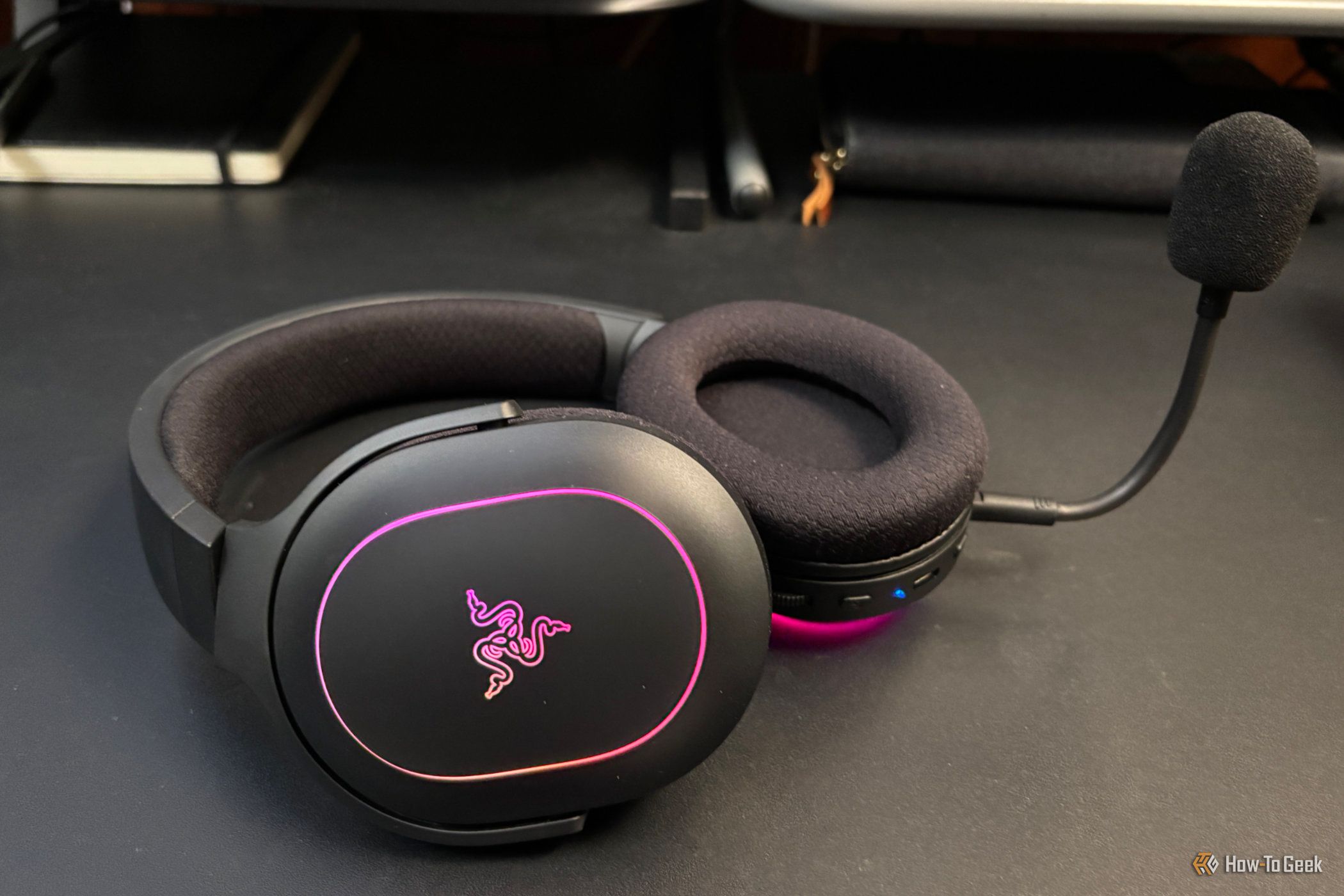 Razer Barracuda X Chroma Review: A Near-Universal Gaming Headset