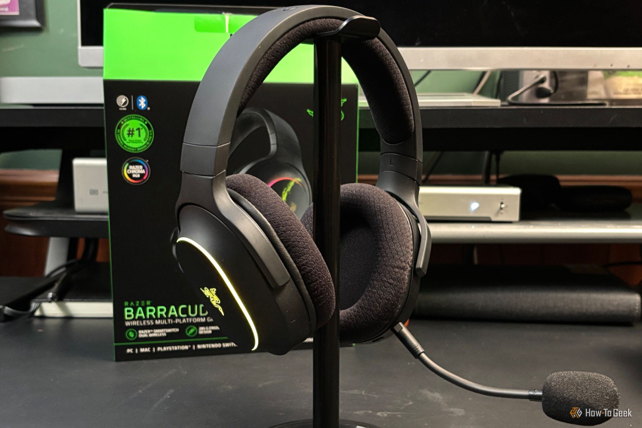 Razer Barracuda X Chroma Review: A Near-Universal Gaming Headset