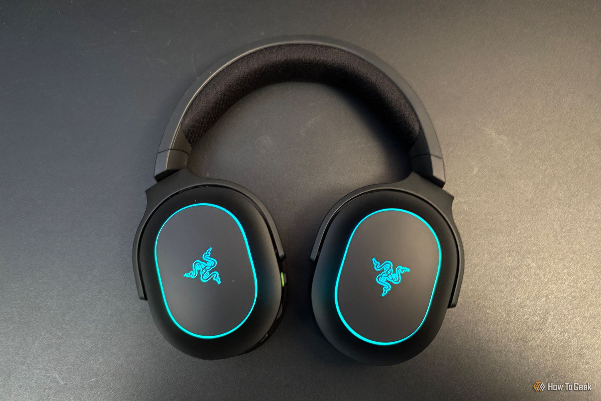 Razer Barracuda X Chroma Review: A Near-Universal Gaming Headset