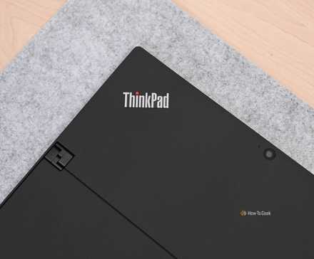 Thinkpad logo, hinge and rear camera of the Lenovo ThinkPad X12 Gen 2 Detachable.
