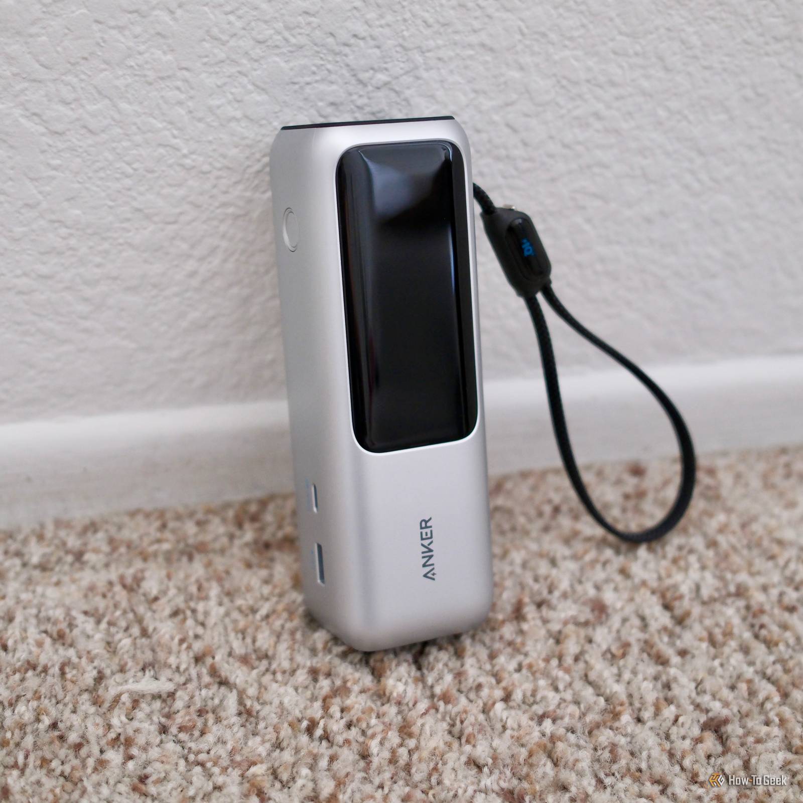 【新品】Anker Power Bank 25000mAh 165W 大容量 Amazon | Anker Power Bank (25000mAh, Built-In & 巻取り式USB