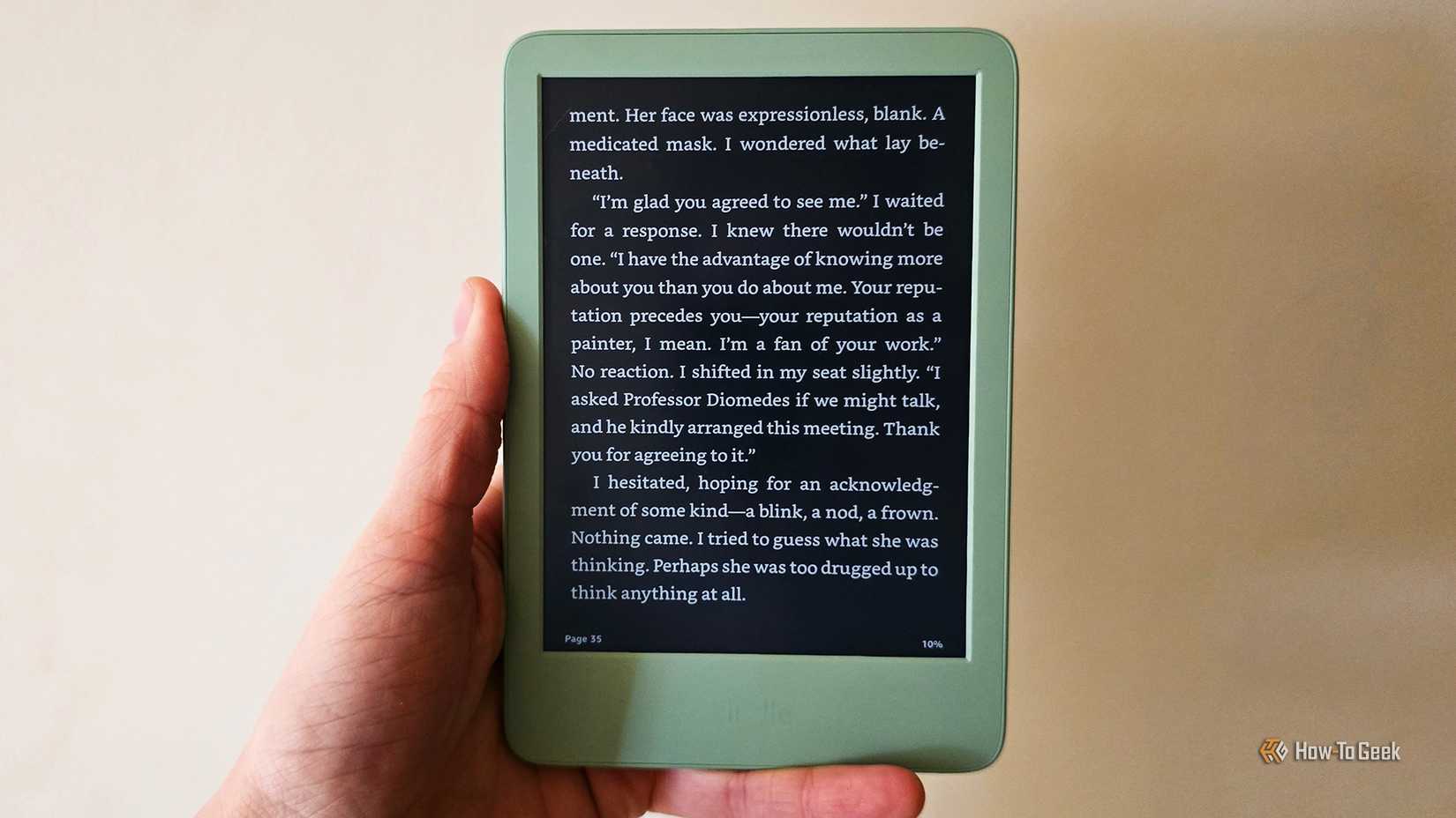 The Amazon Kindle Gen 11 (2024) in Dark Mode