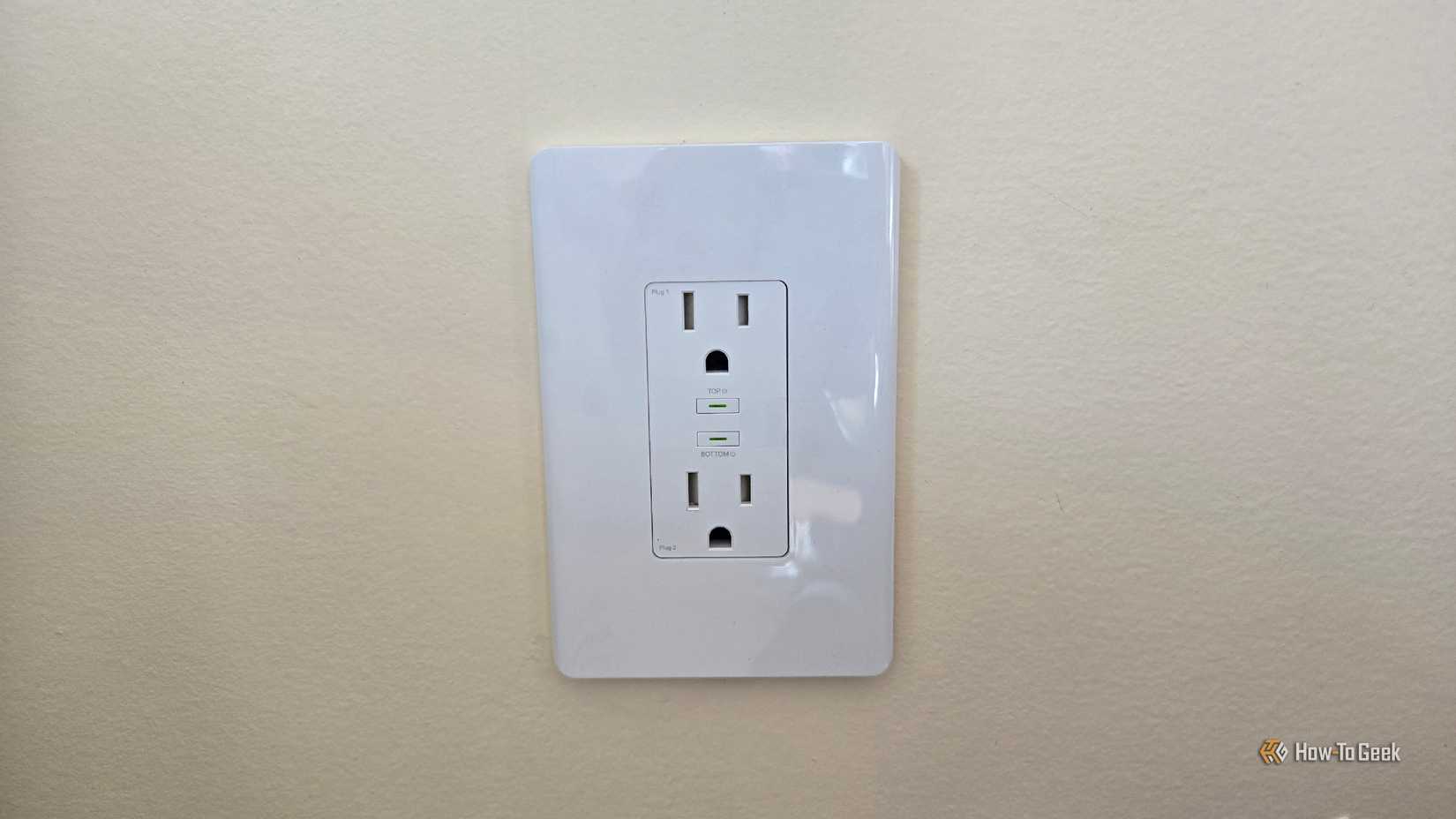 A TP-Link Tapo P210M smart outlet.