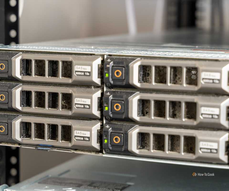 The front of the Dell R720xd storage server with hard drive bays.