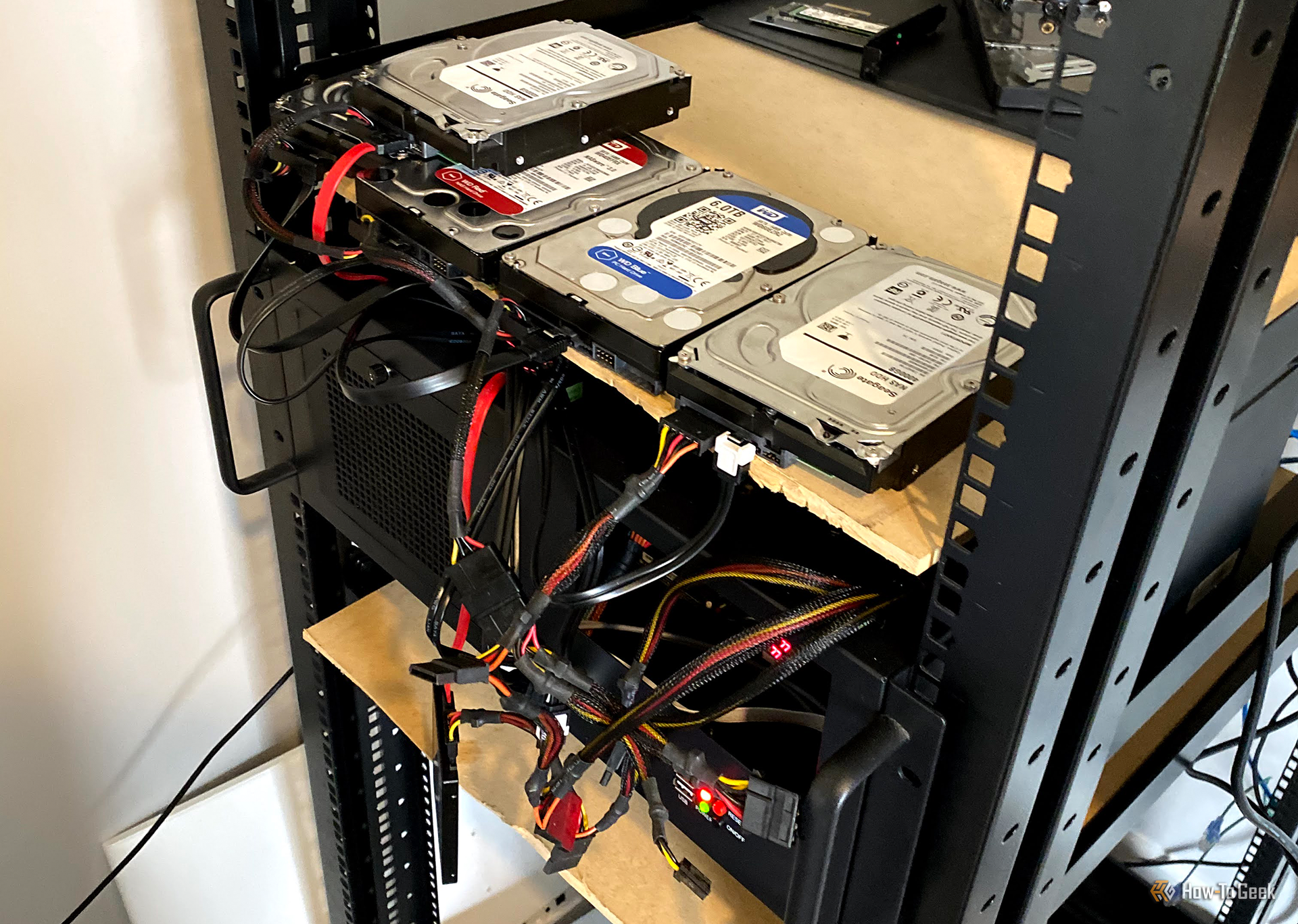 3 more homelab projects to try this weekend (May 15 - 17)