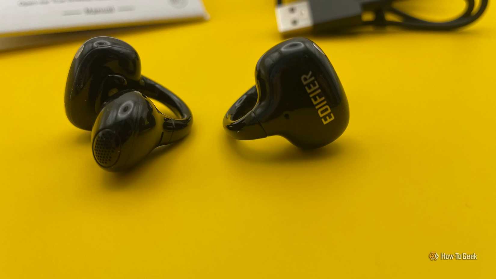 Edifier LolliClip TWS Earbuds Review: A Beyond the Pale Design