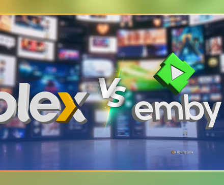 Логотип Plex и Emby рядом, между ними надпись «VS», а на фоне размытые экраны.