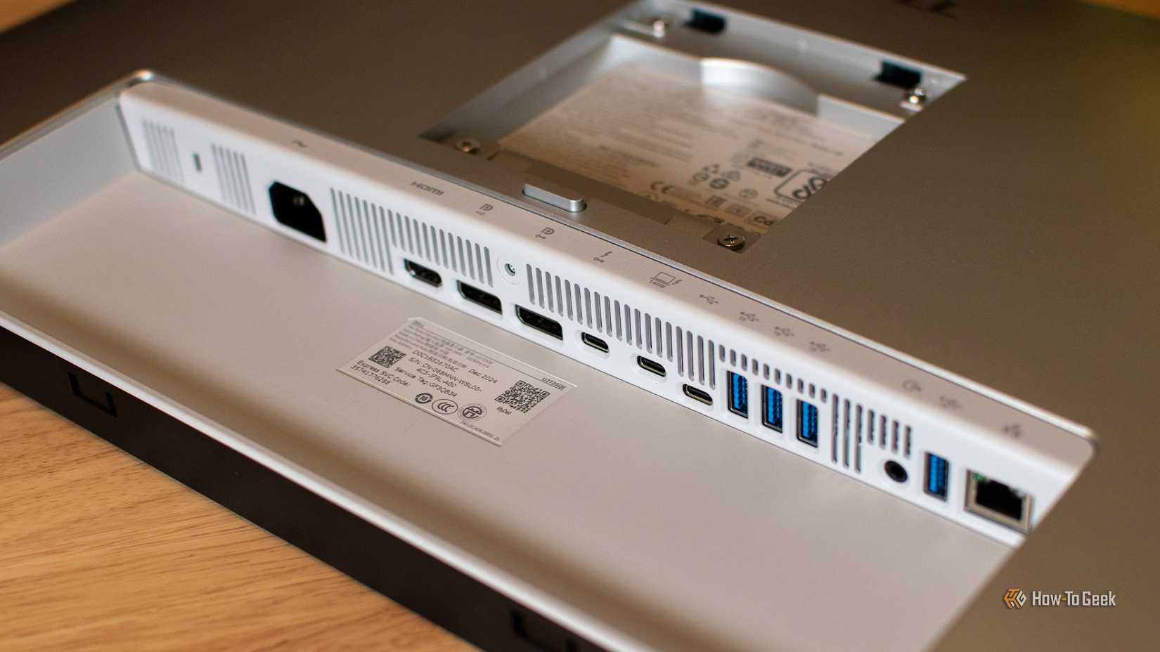 Here's Everything You Can Do With the Ports on Your Monitor