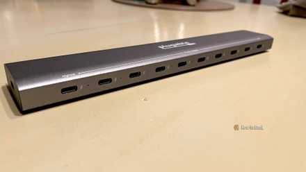 The front of the Plugable PS-10CC USB-C charging station.