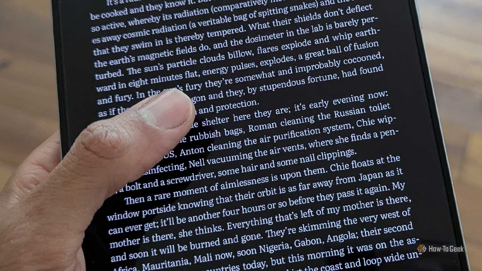 Scrolling Through Files Vertical Scrolling Makes eBooks As Addictive As Social Media