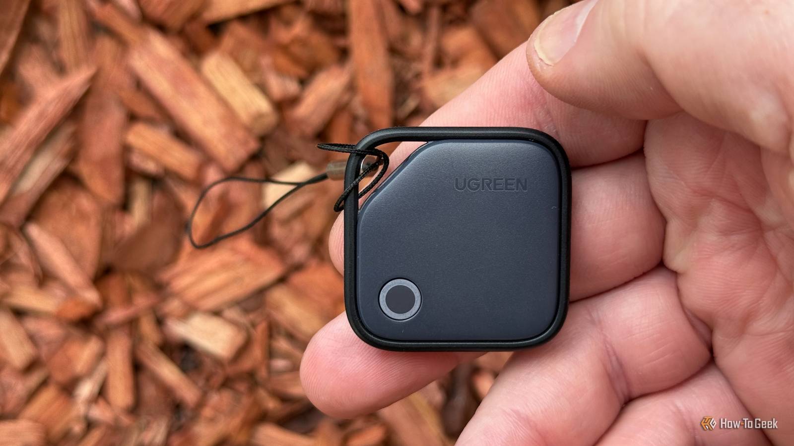 UGREEN's Find My Tracker Is on Sale for Under $10