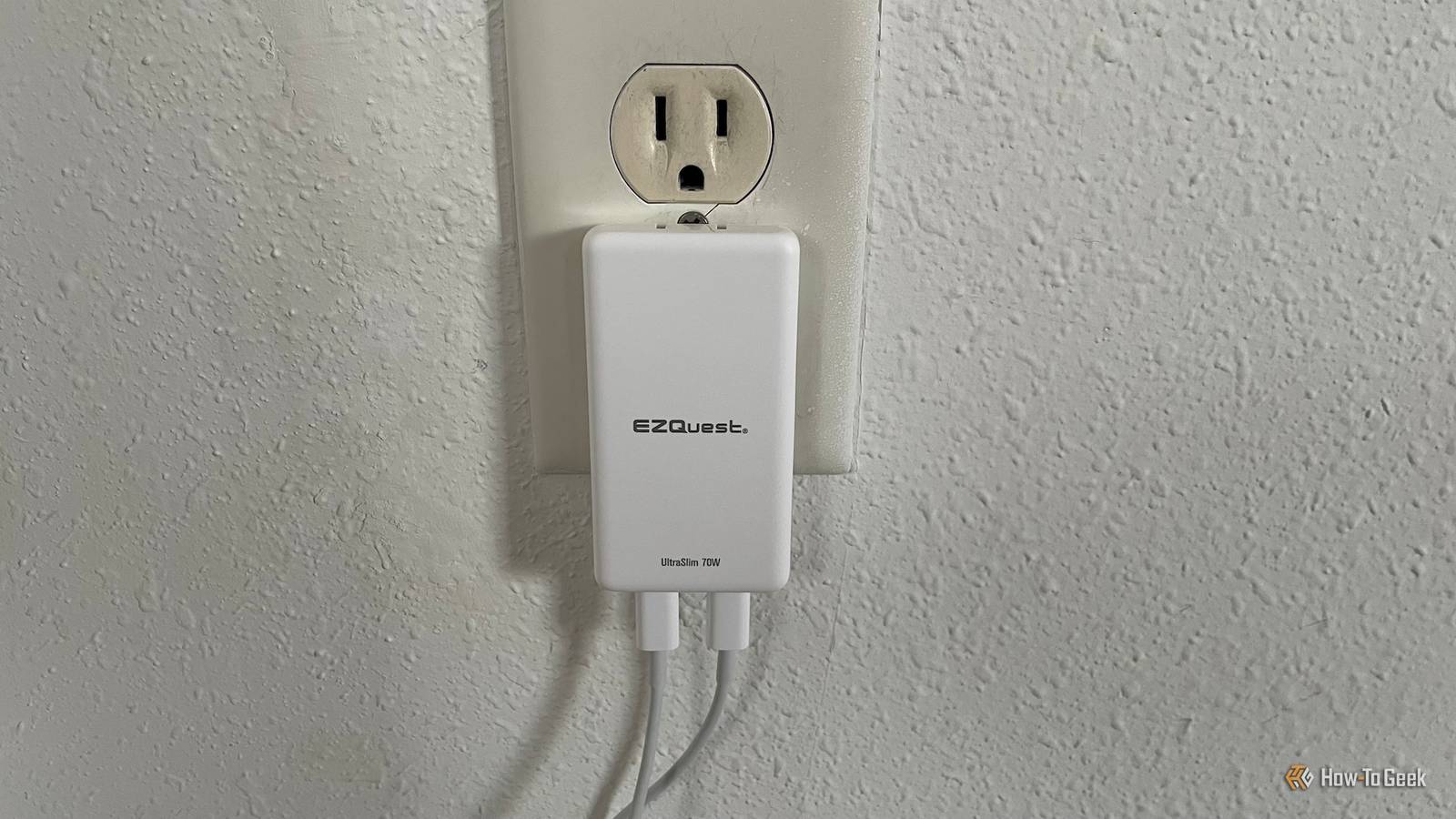 EZQuest UltraSlim 70W GaN II Dual USB-C PD Wall Charger Review