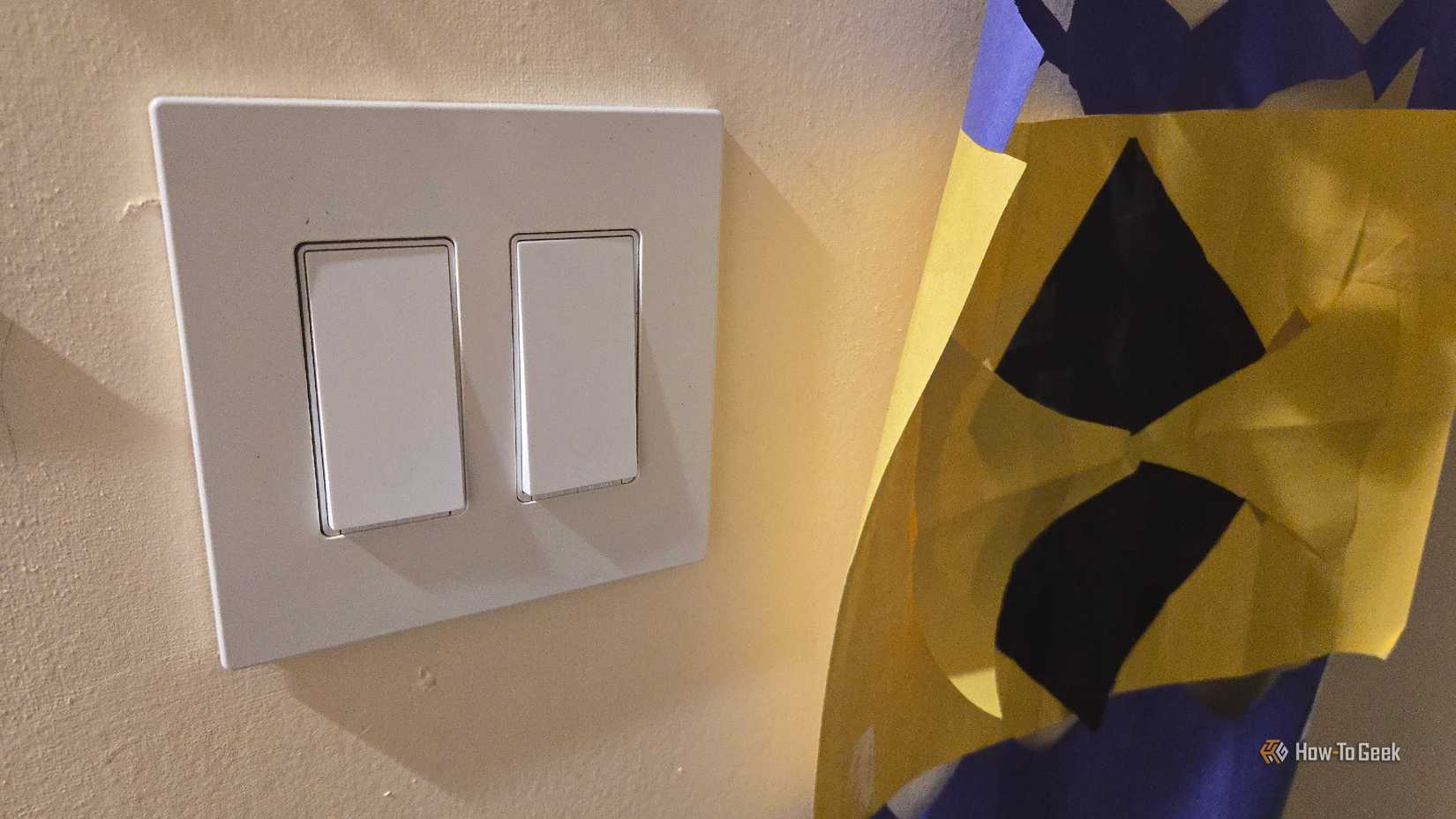 Tapo S505 smart light switches in a kids' bedroom.