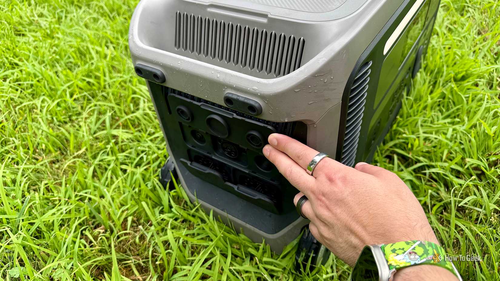 Anker SOLIX F3000 Portable Power Station Review: Powering Multiple  Essentials and More