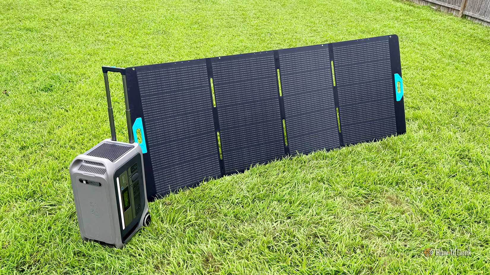 jackery 2000 Jackery Solar Generator 2000 v2-100 mini main image 0