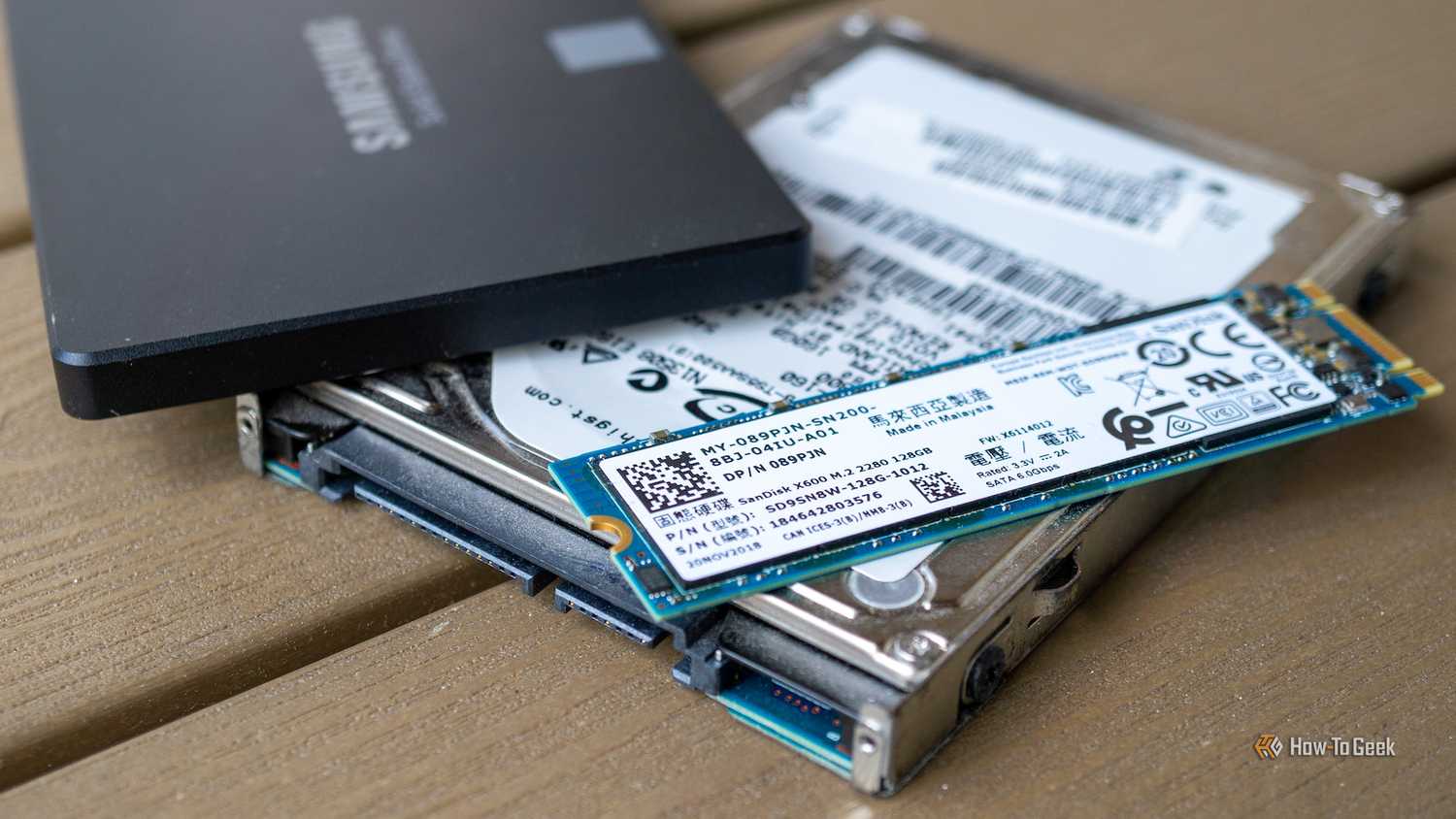 Твердотельные и жесткие диски SSD и жесткие диски для файлового сервера