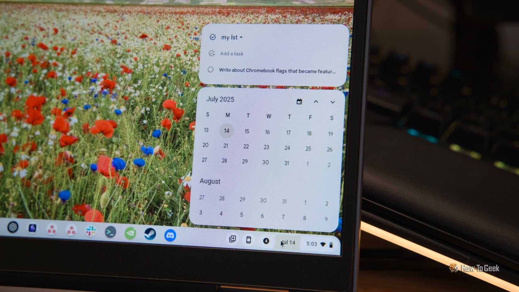 ChromeOS のシステム トレイのカレンダーとタスク ビュー。