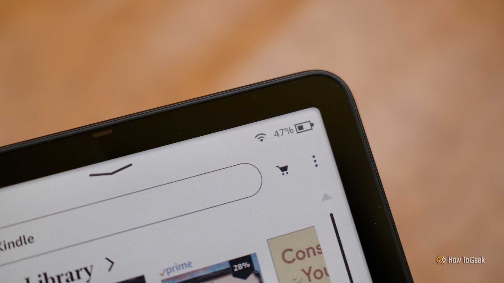 Close up of the battery icon on the Amazon Kindle Colorsoft.