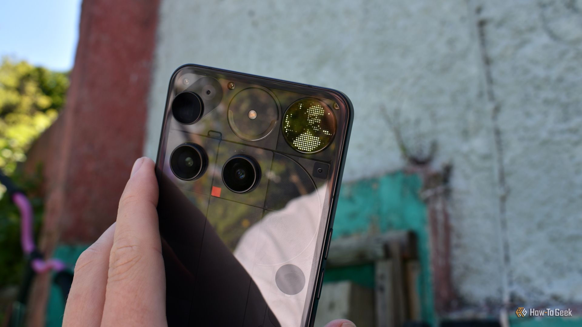 Nothing Phone 3 Review: The Little Flagship That Couldn't