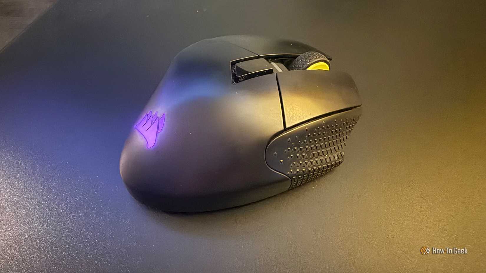 Corsair Scimitar Elite Wireless SE Review: A Versatile Button