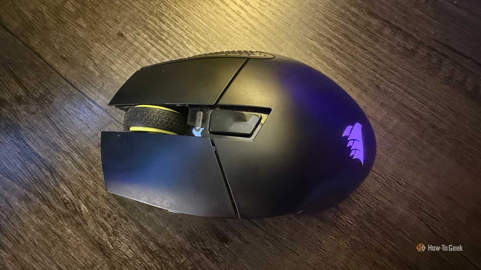 Corsair Scimitar Elite Wireless SE Review: A Versatile Button