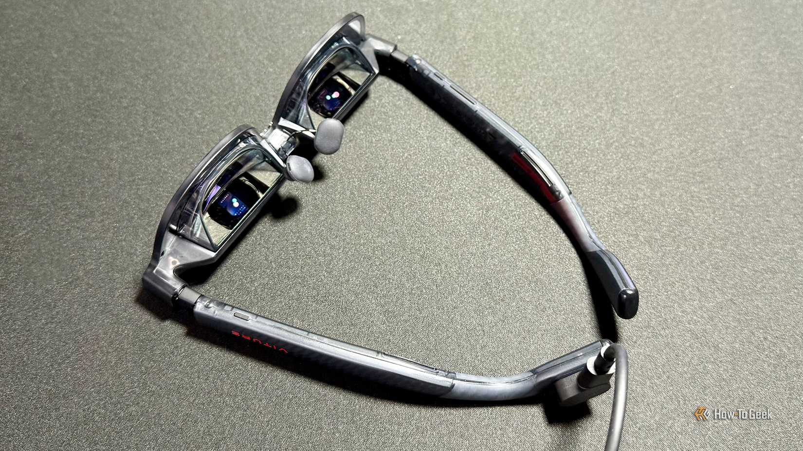 Parte inferior dos óculos VITURE Luma Pro XR.