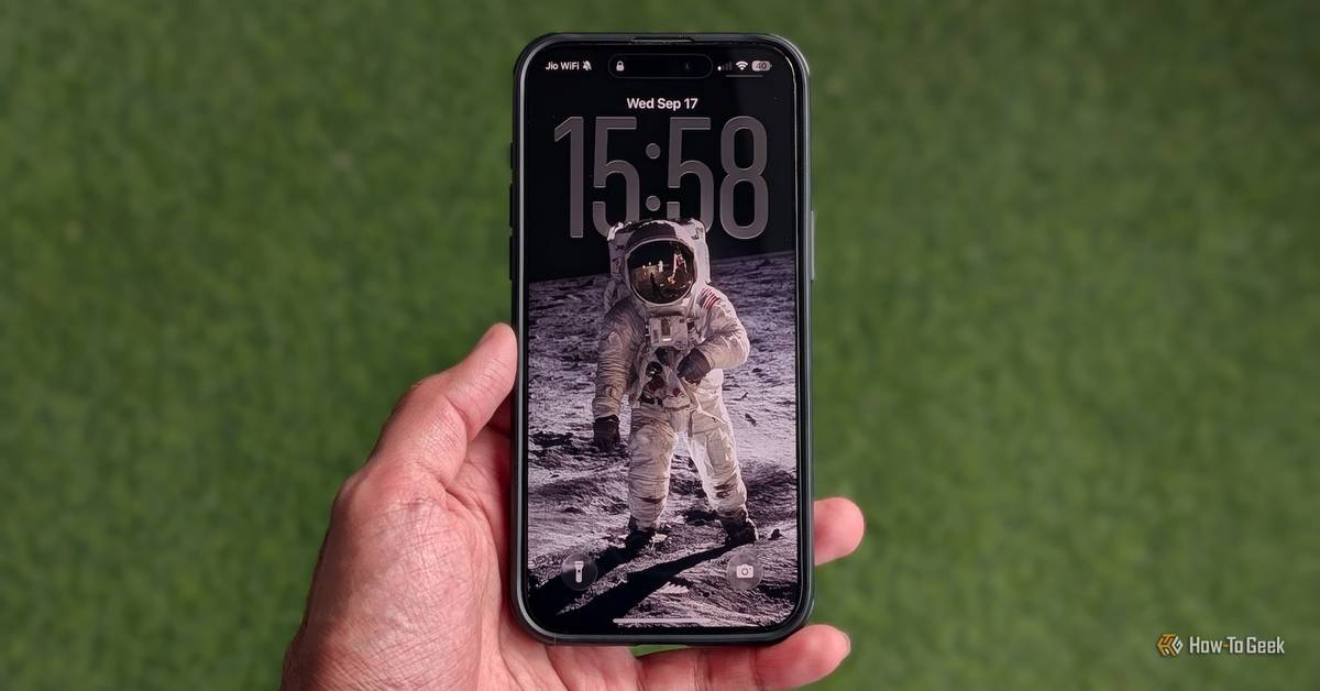 You're Not Using This Landmark iPhone Feature Enough—Here's