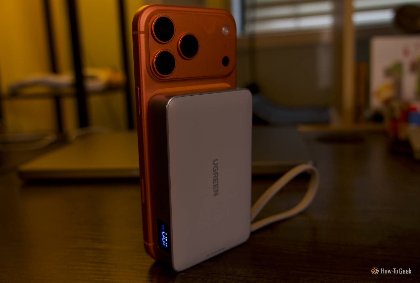Ugreen MagFlow 10000mAh 25W Power Bank Review: Faster Speeds in a