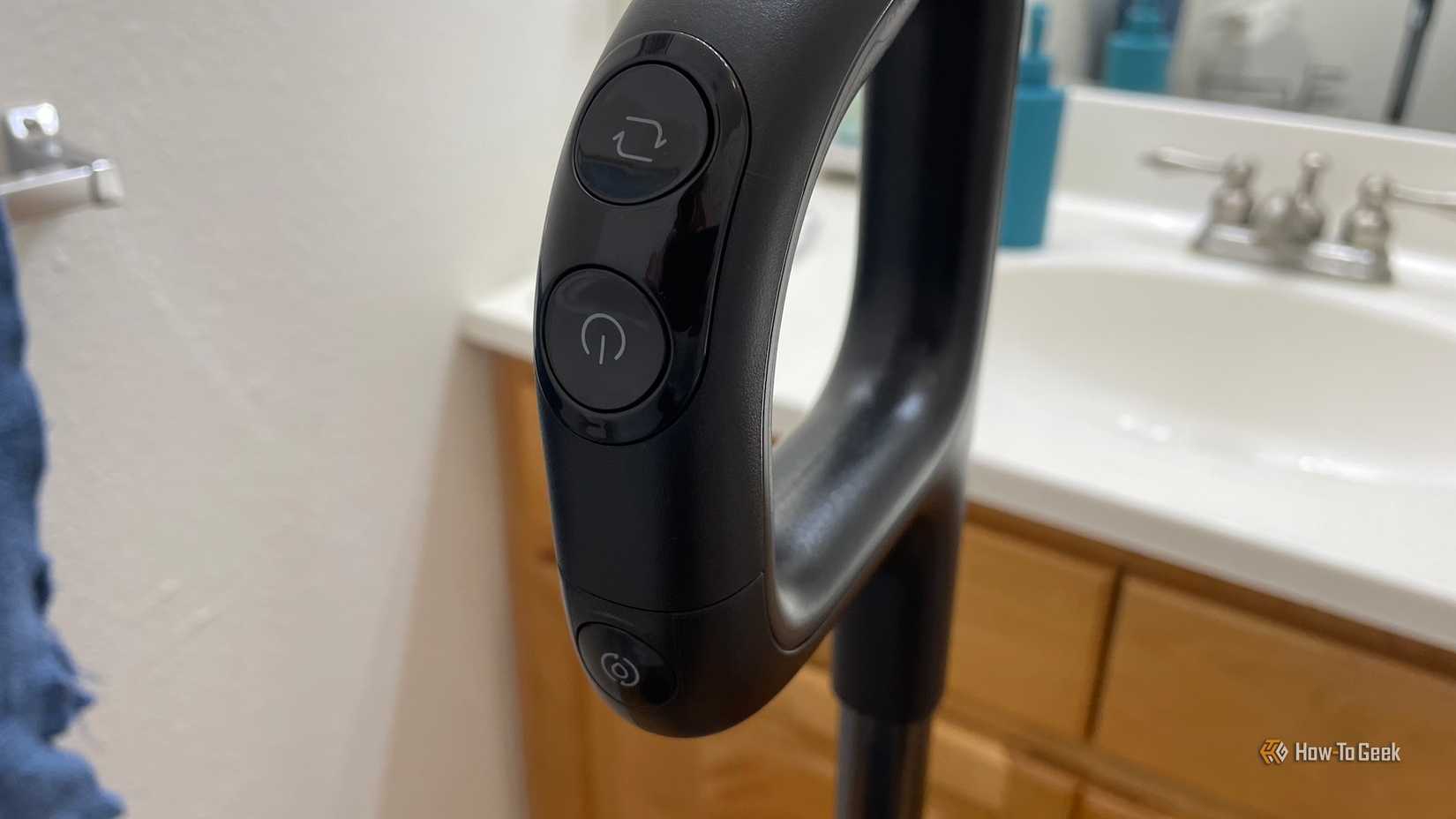 roborock-f25-ultra-buttons-1