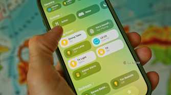 Controlling an Apple smart home and Home Assistant via an iPhone.