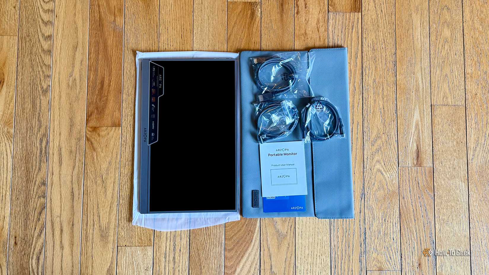 Package contents for the Arzopa Z3FC 16.1-Inch Portable Monitor.