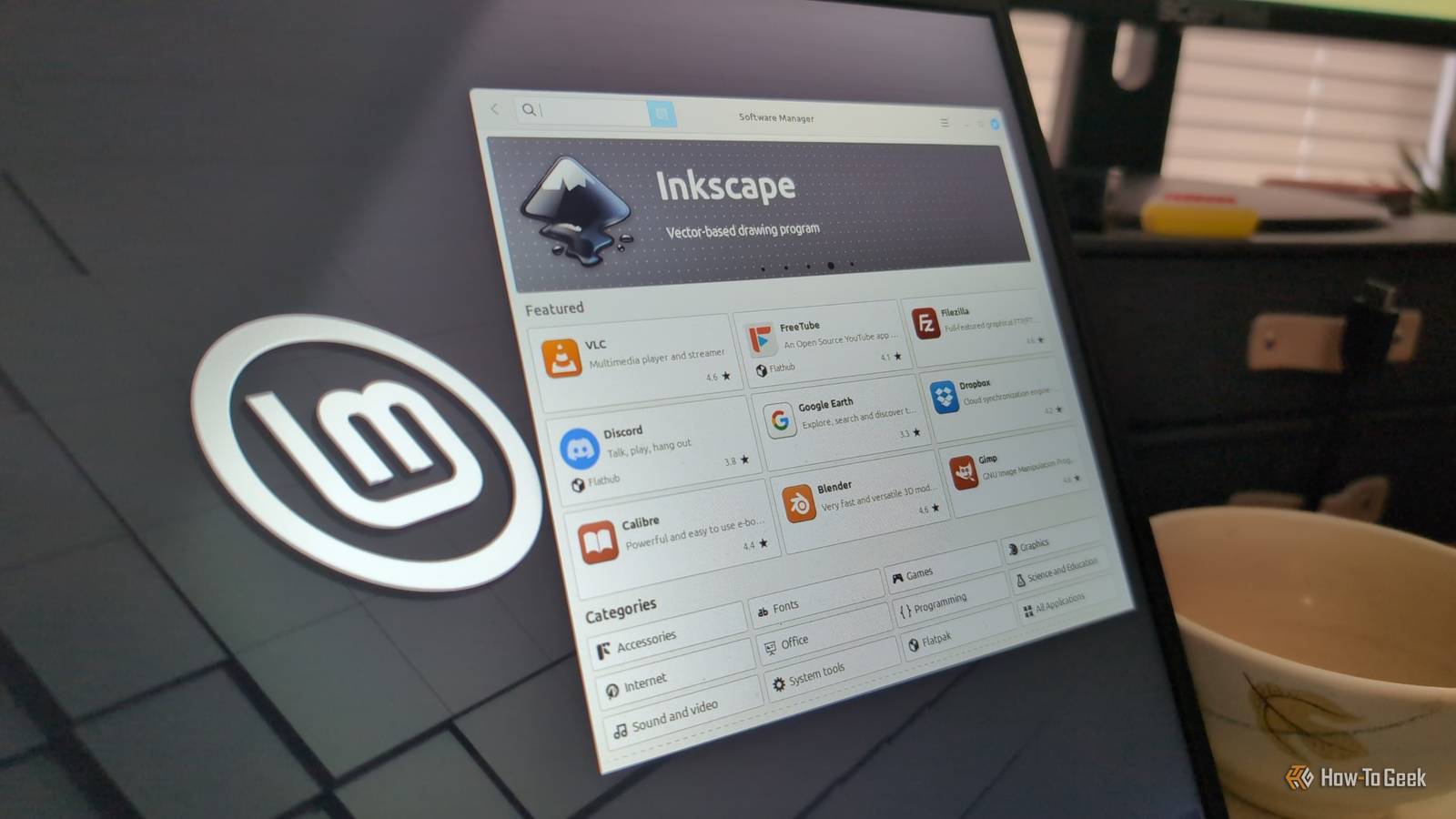 Why I just can't love Linux Mint