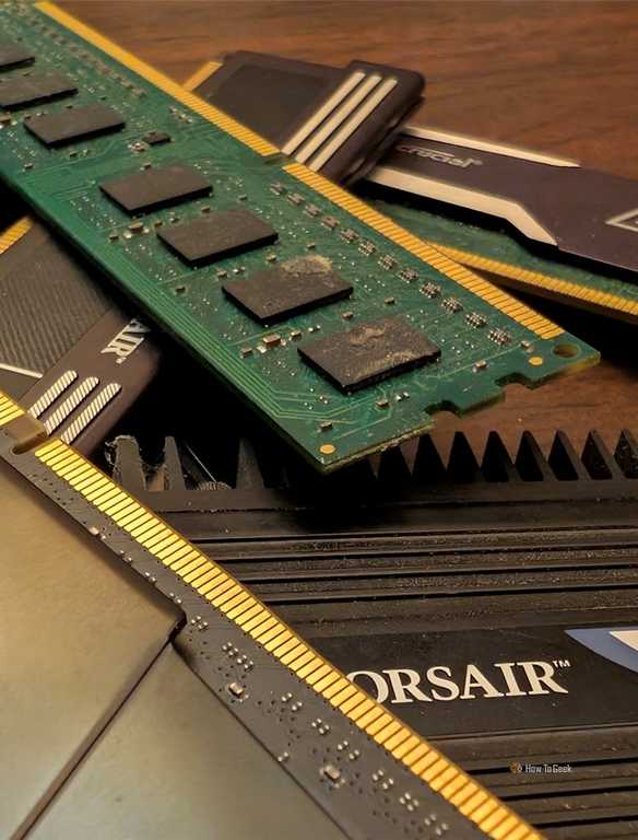 Computer Ram Destoryed Zip drives were supposed to end the floppy era—until one design flaw ...