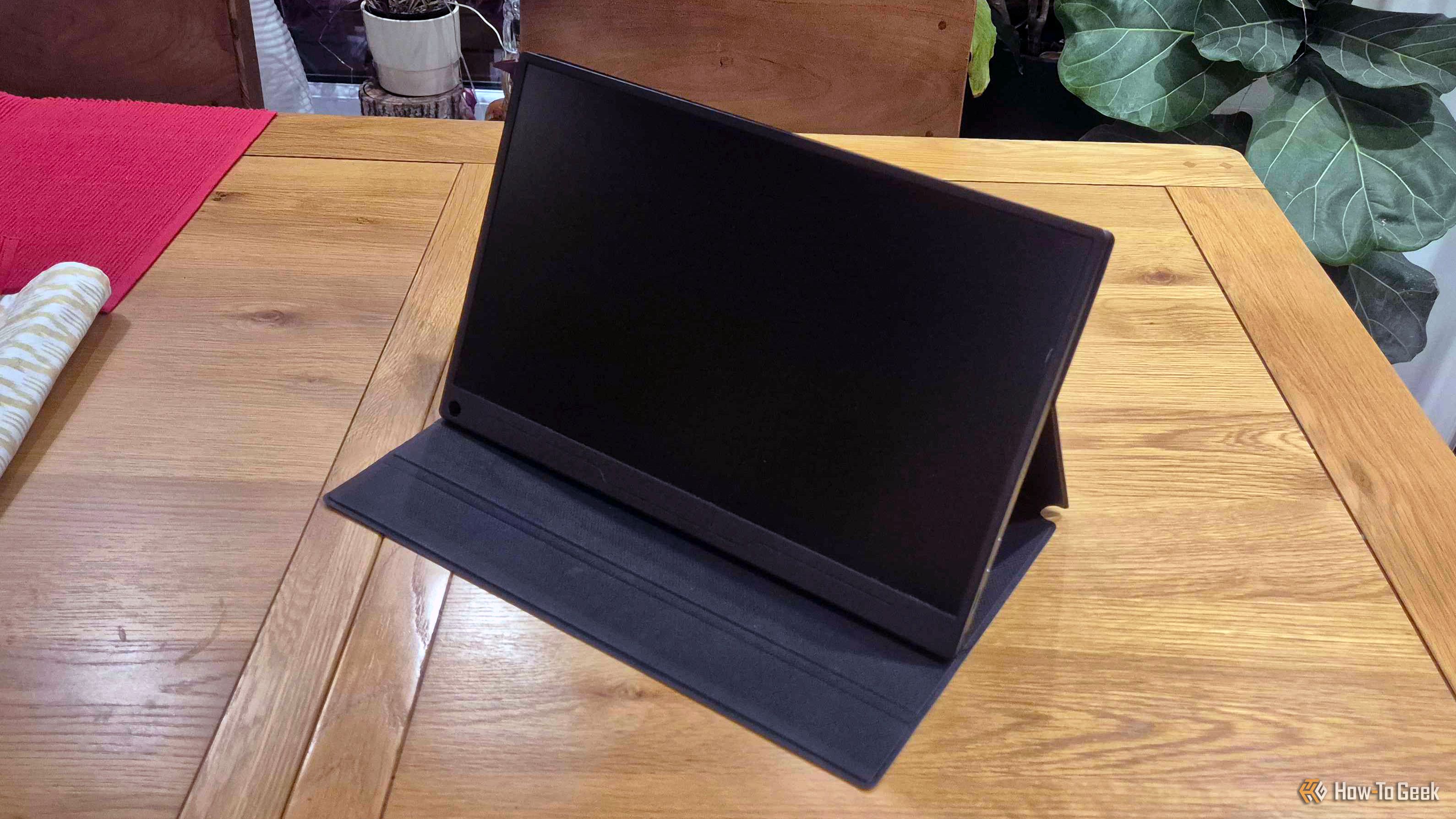 The Uperfect portable monitor on a table.
