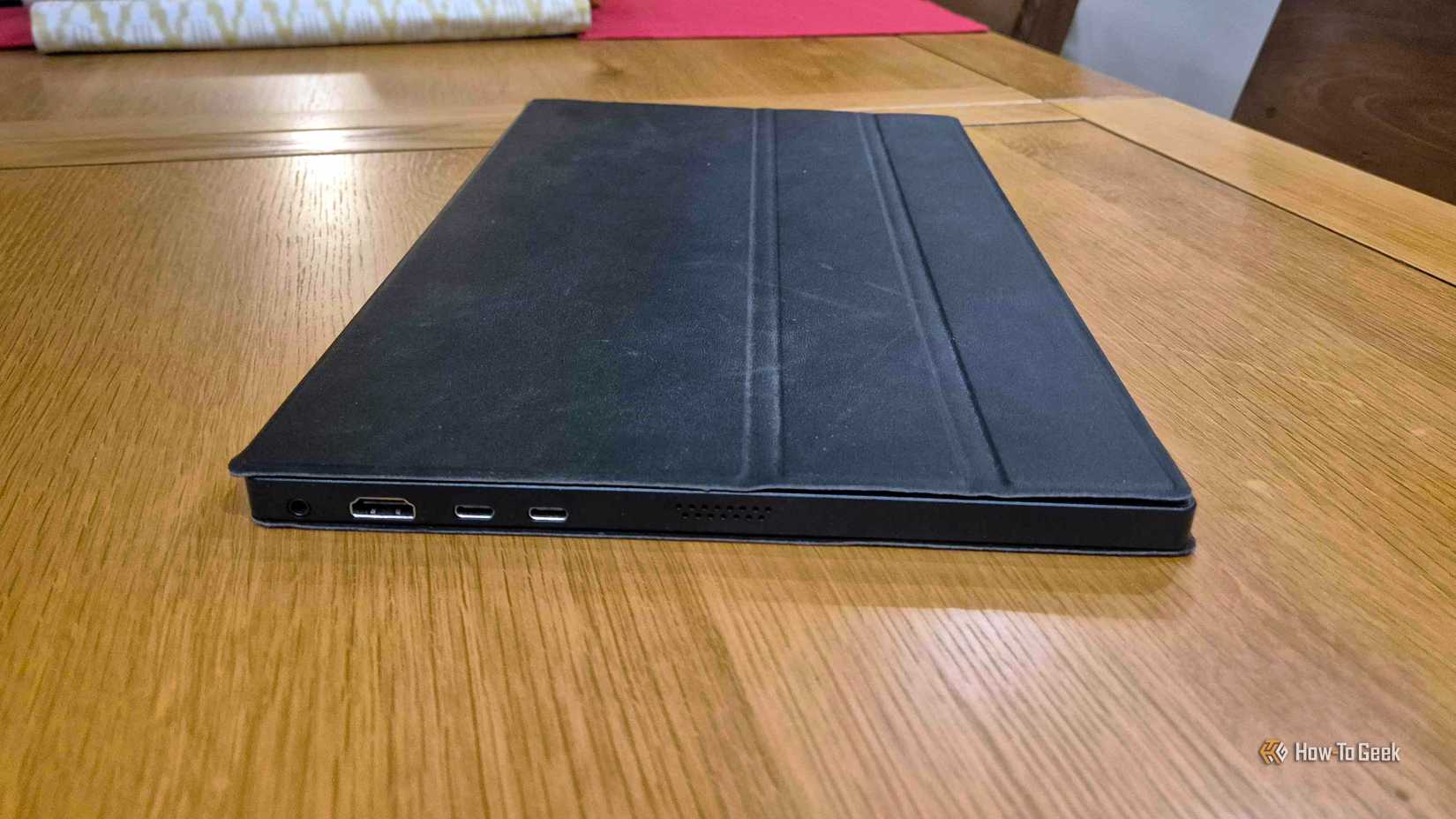 The ports on the Uperfect portable monitor.