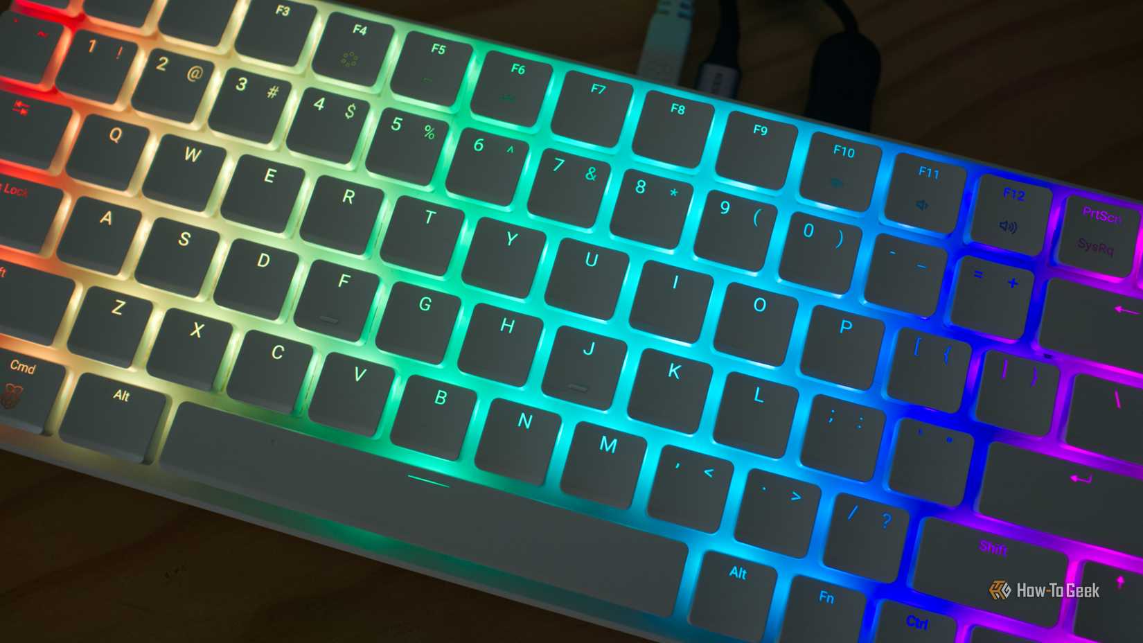 Raspberry Pi 500+ em RGB.